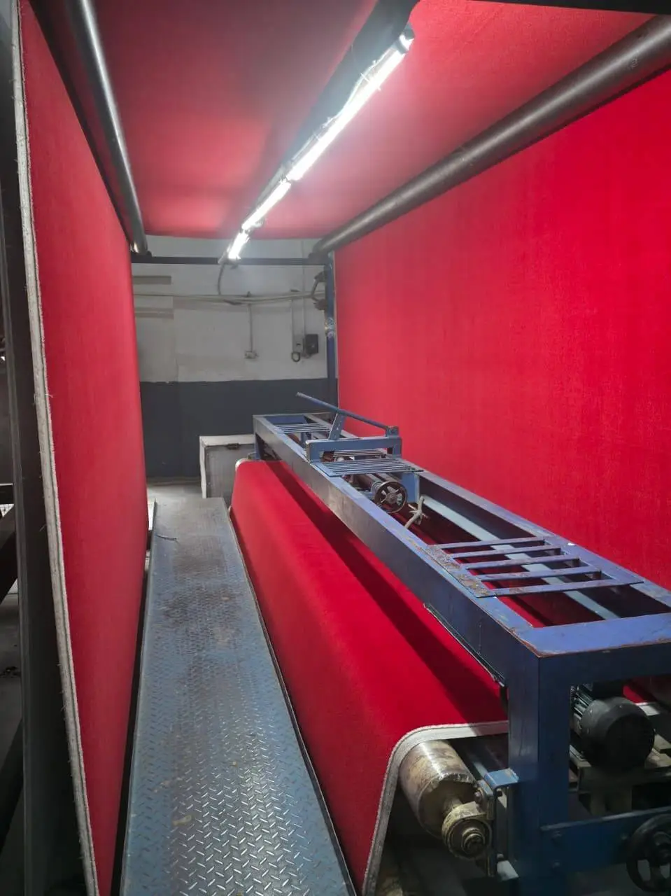 Red carpet processing and finishing line